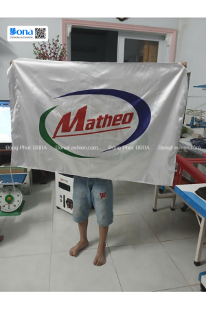 Cờ treo công ty Matheo 