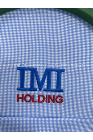 Thêu logo áo sơ mi đồng phục